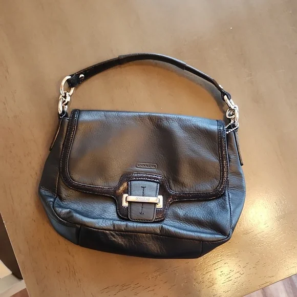 Coach purse - Picture 7 of 13